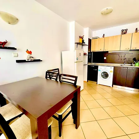 Grand Kamelia Apart Otel 2*