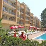 Grand Kamelia 써니비치