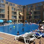 Grand Kamelia 2* 써니비치