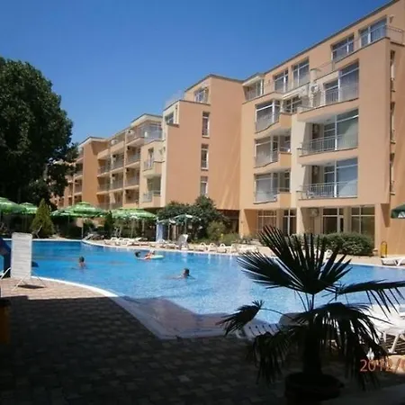 Grand Kamelia 2* Sunny Beach