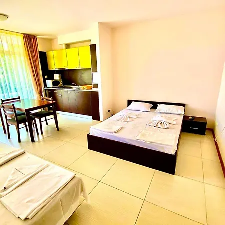 Hotel de apartamente Grand Kamelia Sunny Beach