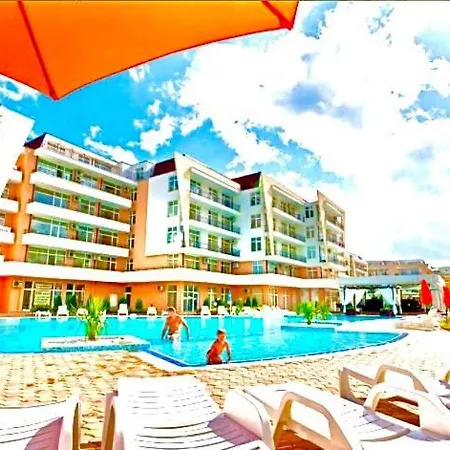 Hotel de apartamente Grand Kamelia 2*