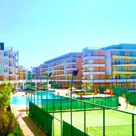 Hotel de apartamente Grand Kamelia Sunny Beach