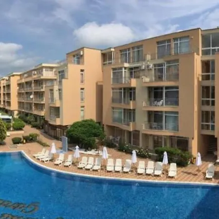 Grand Kamelia Aparthotel Sunny Beach