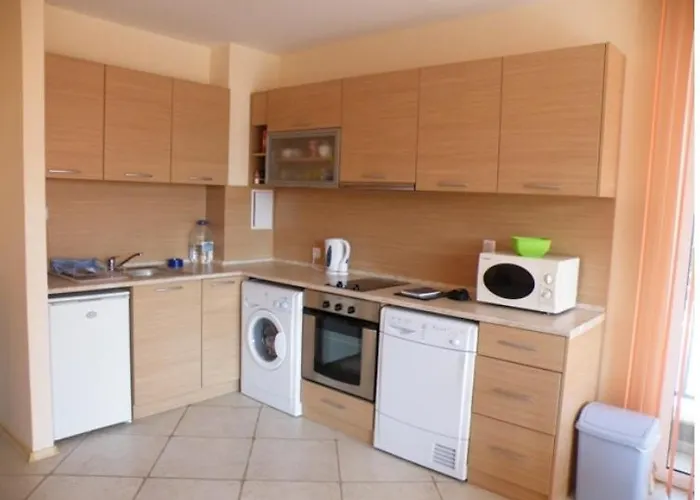 Lejlighedshotel Grand Kamelia 2*