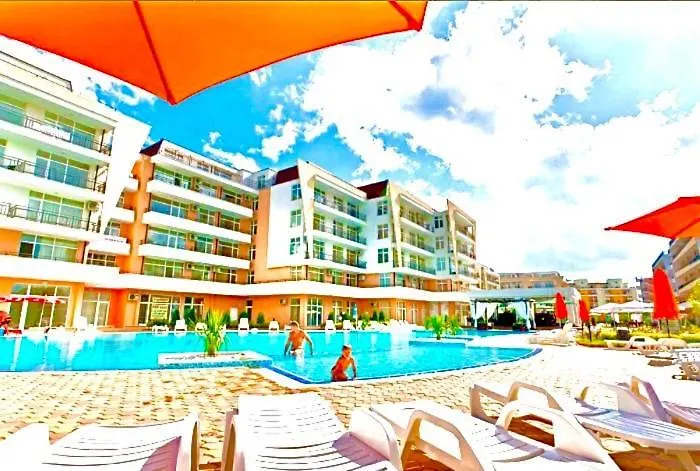 Lejlighedshotel Grand Kamelia 2*